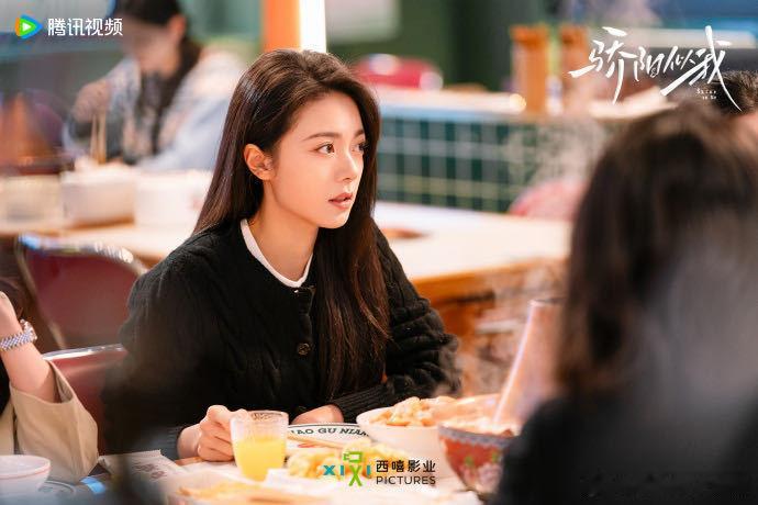 谁家女主追男朋友还被老公发现聂曦光追“男朋友”被林屿森抓包这段太刺激了！穿着工服