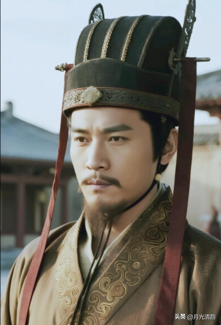 公元五五七年，梁朝气数已尽。表面上还有个皇帝，其实已经被架空。陈霸先此时手握重兵