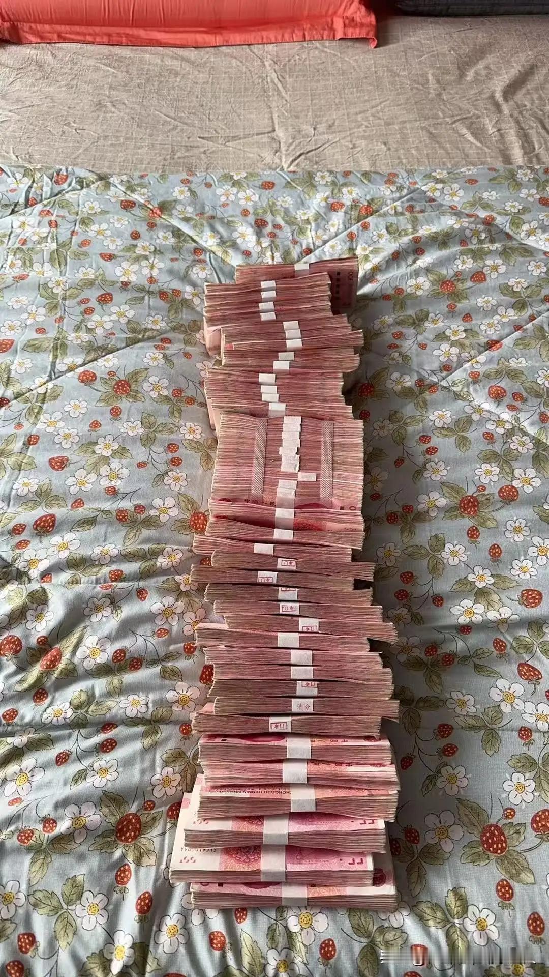 存钱成习惯，还是浪费青春？我用几十年积累的财富告诉你真相！

你是否也曾被家人劝