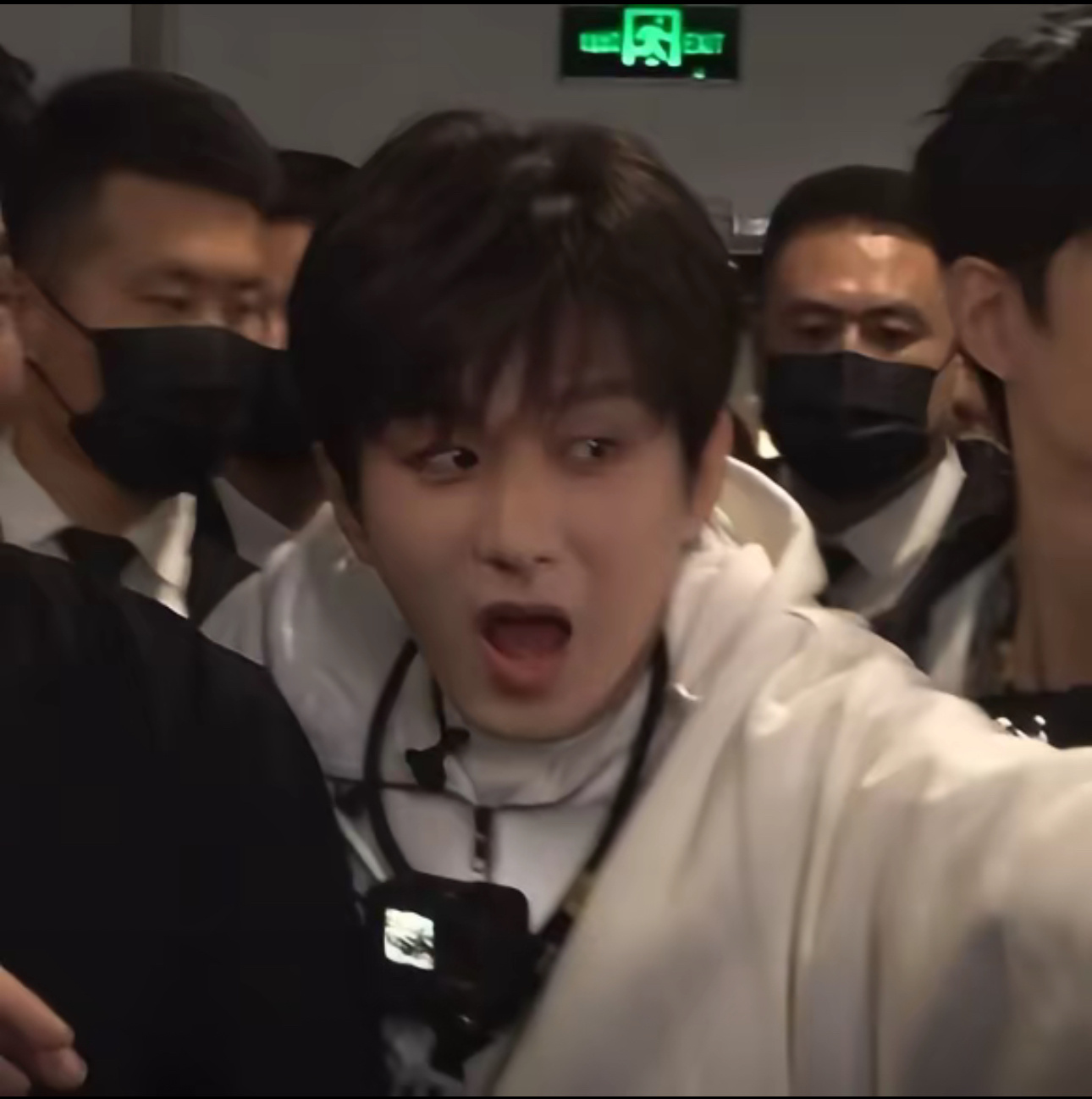 傅诗淇可以跟成毅平番了完蛋了俺们傅诗淇又要独闯娱乐圈儿了 
