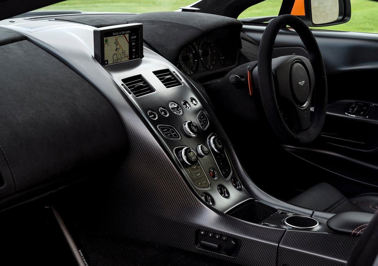 阿斯顿马丁vantage  2015 Aston Martin Vantage 