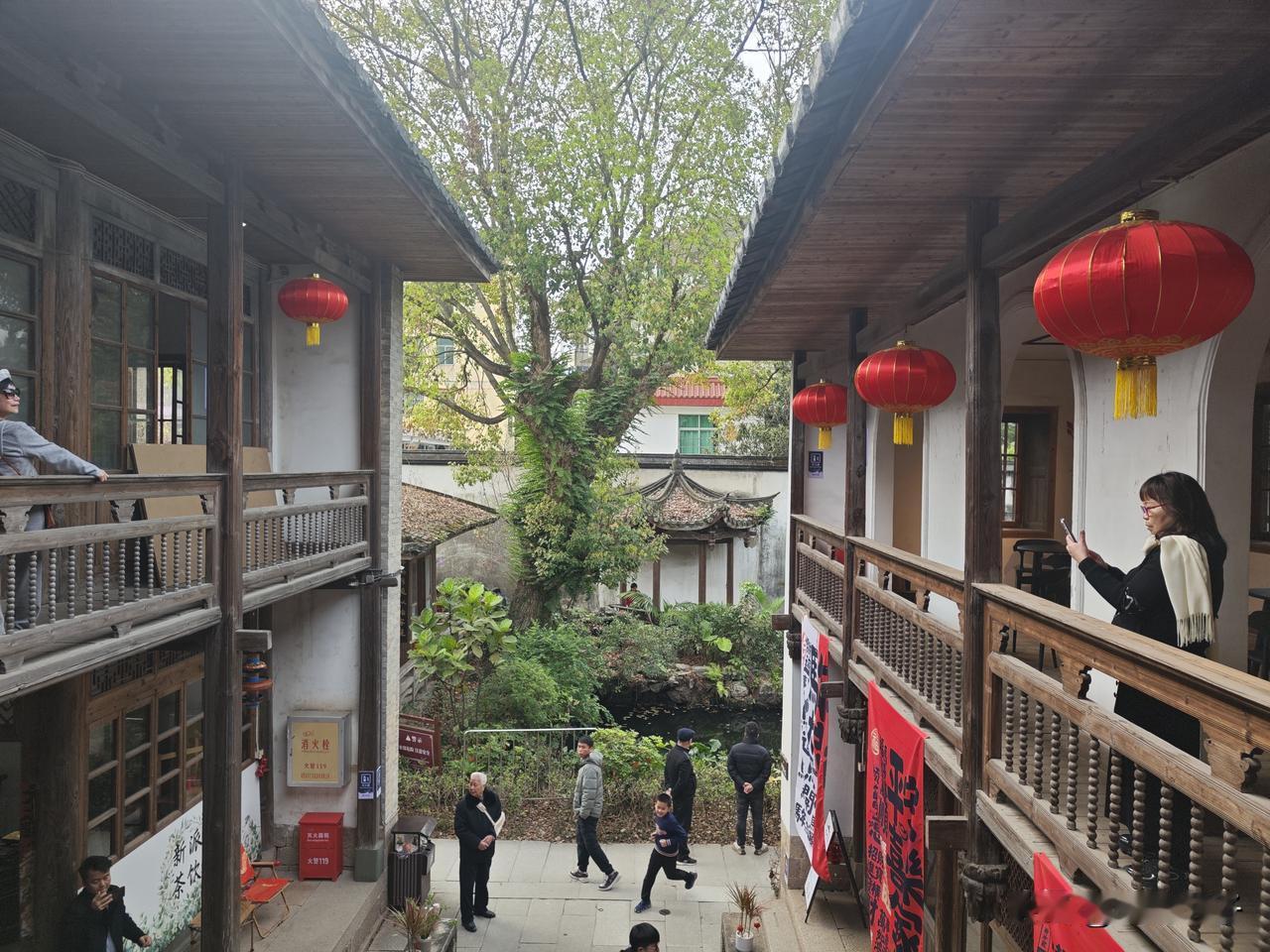 福州南台岛乌龙江畔的螺洲，是一处人文荟萃的宝地。
螺洲古镇经过修整今年对外开放，