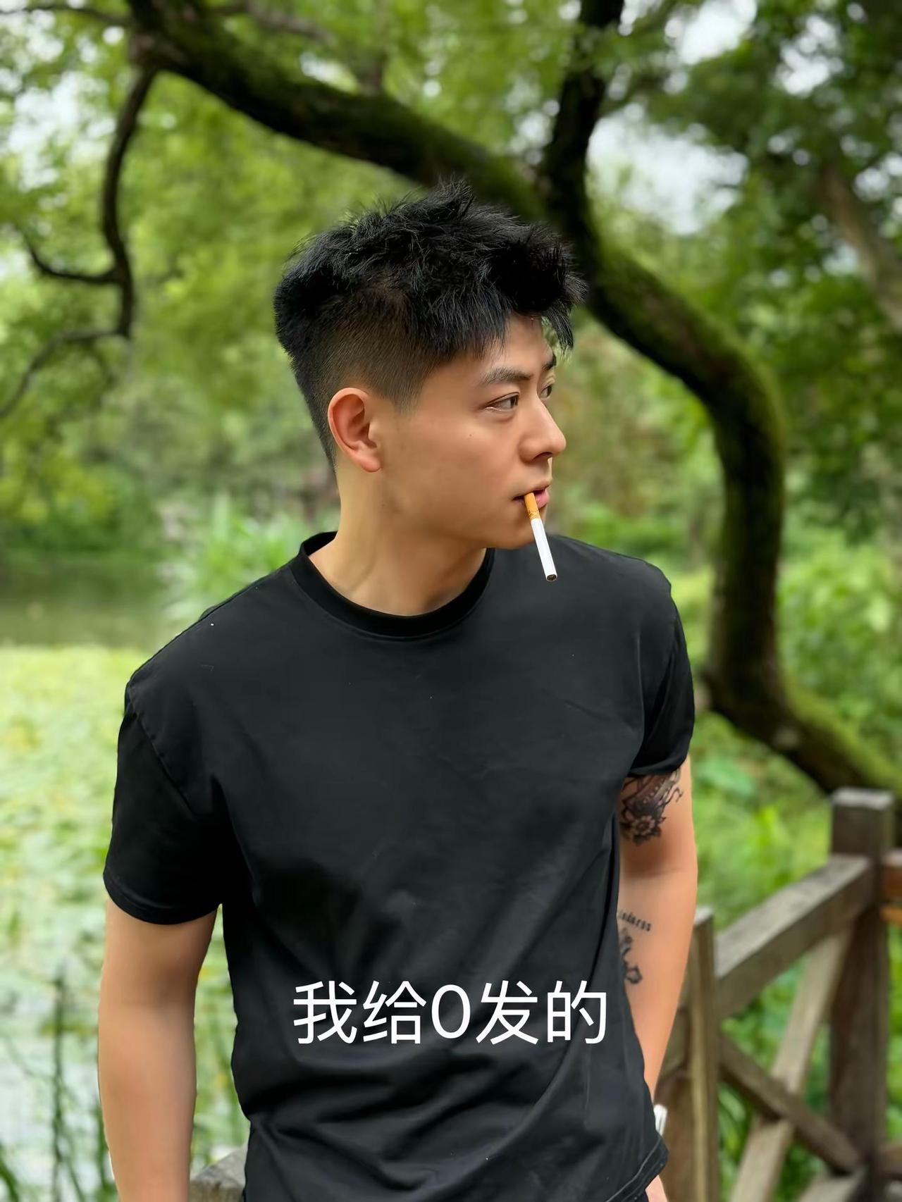8️⃣8️⃣6️⃣。
