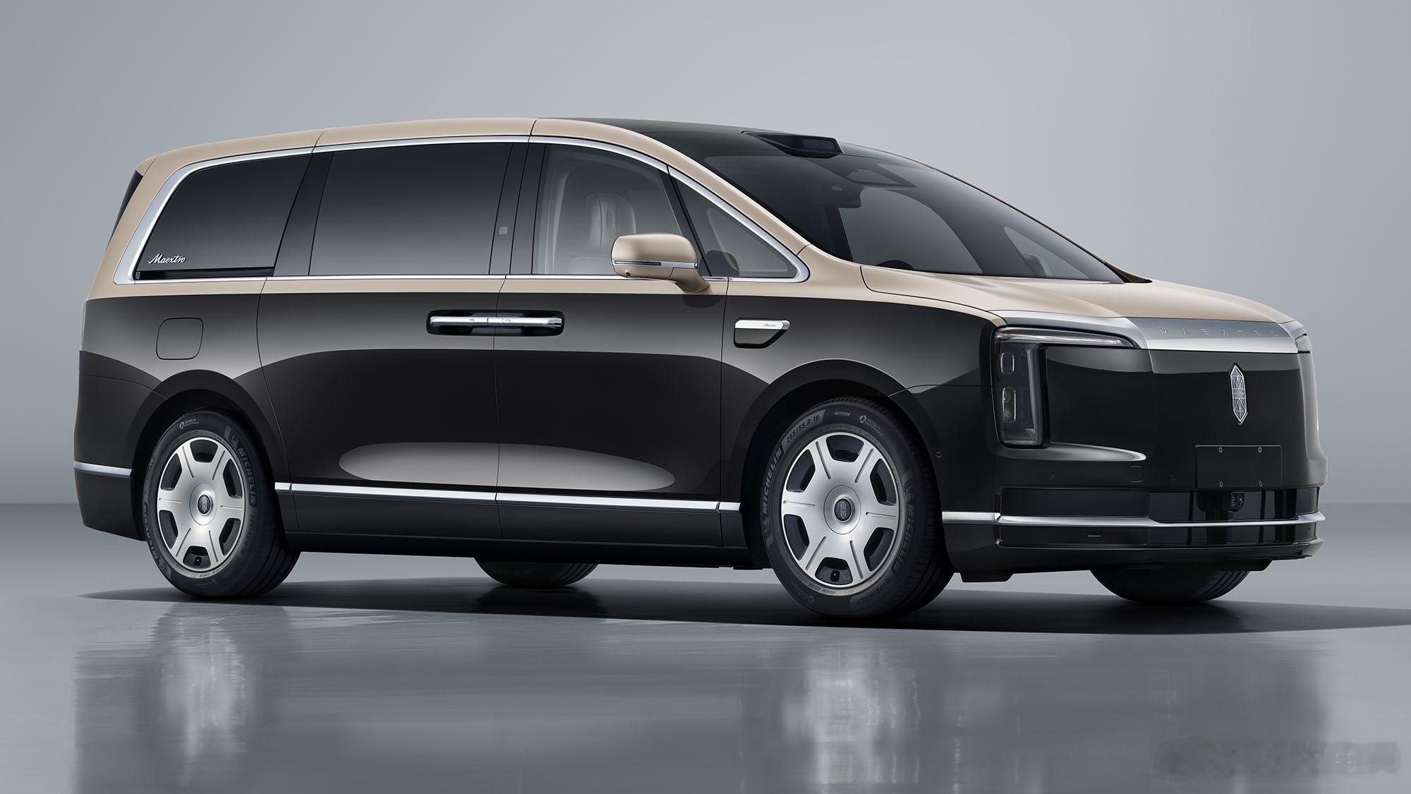 尊界 V680 也上公告了，尊界 MPV 车身尺寸的策略和奔驰 V 有点像。V6