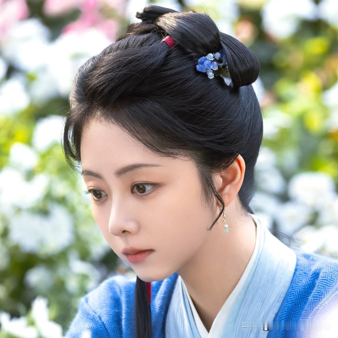 我媳妇可喜欢谭松韵了
但是在看“兰香如故”的时候
我媳妇一直皱着眉头，她认为
