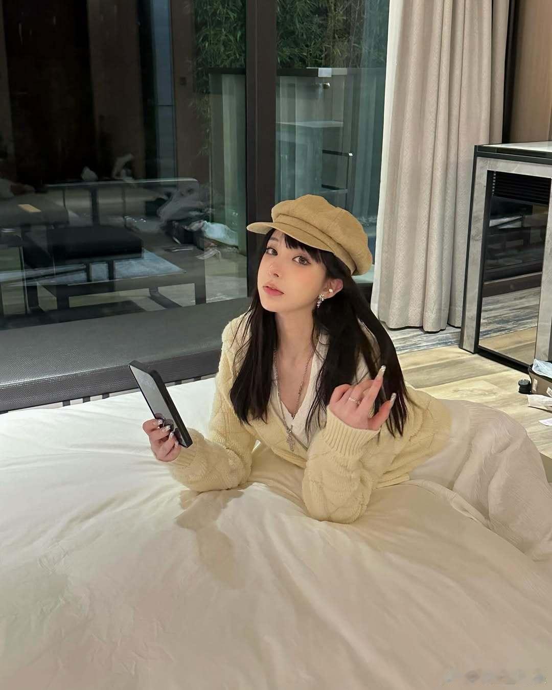 今天叫小美 