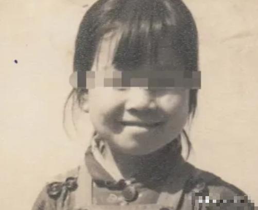 1990年，陕西一个13岁的小姑娘，用农药害死了亲生父母与9岁的弟弟，警察到达的