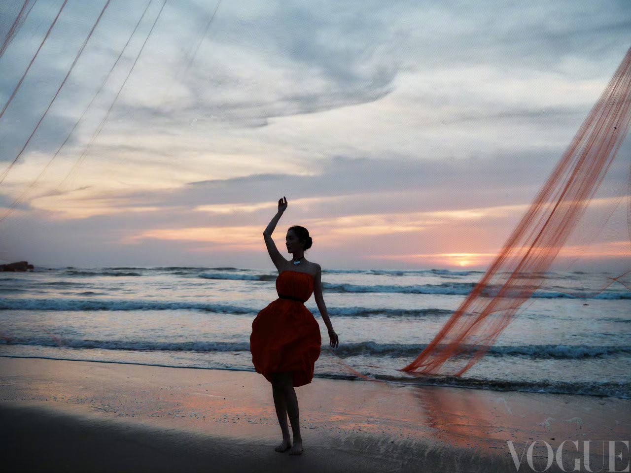 好美的脸，好绝的时尚表现力啊!!! 