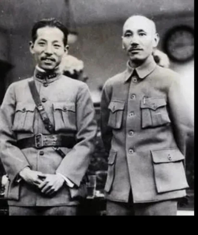 半世蹉跎转头空
一生辛苦在途中
漂泊在外几时休。
………………………求下句