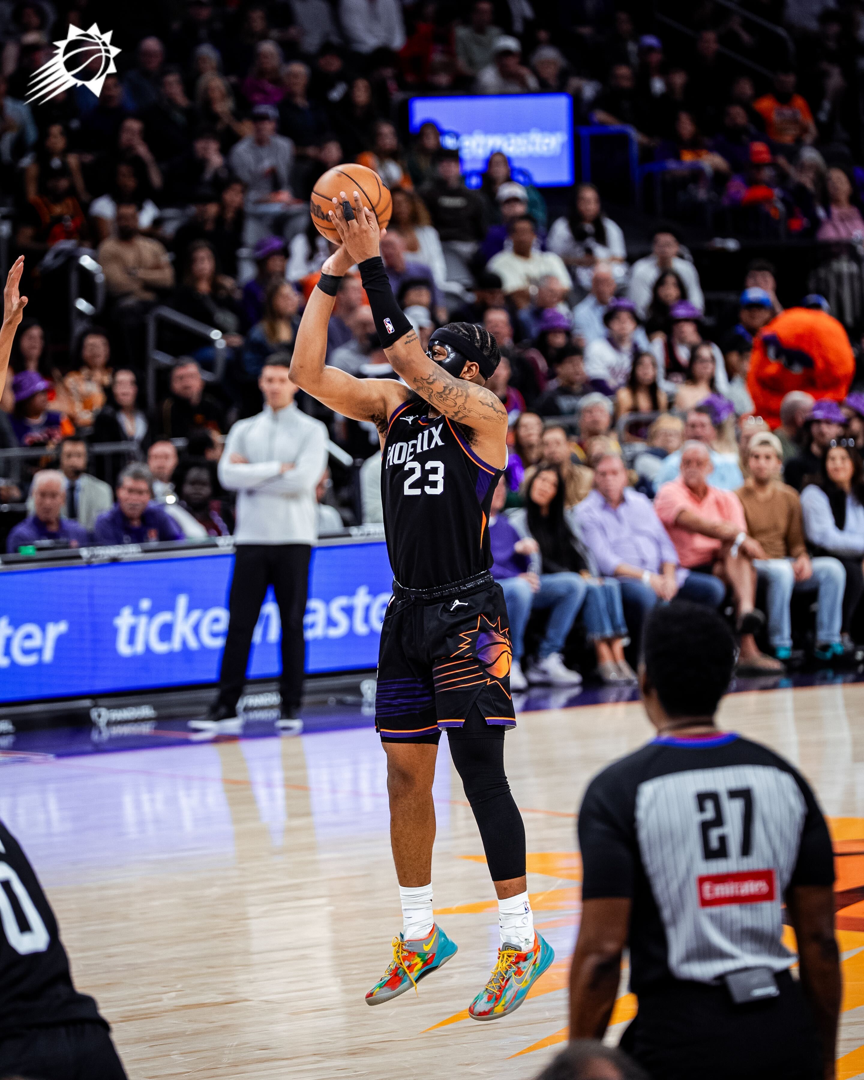 古德温今儿也有点开挂，6个三分了nba