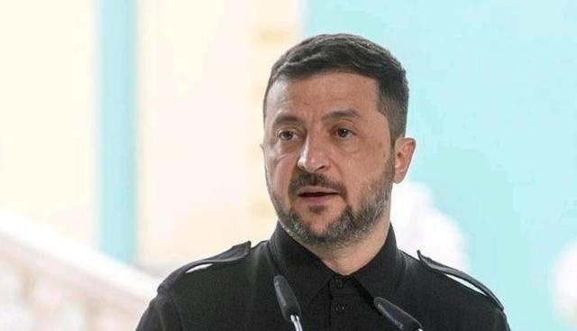 一位乌克兰人讲到自家总统时说：“我知道不少中国人觉得泽连斯基以前是喜剧演员，当总