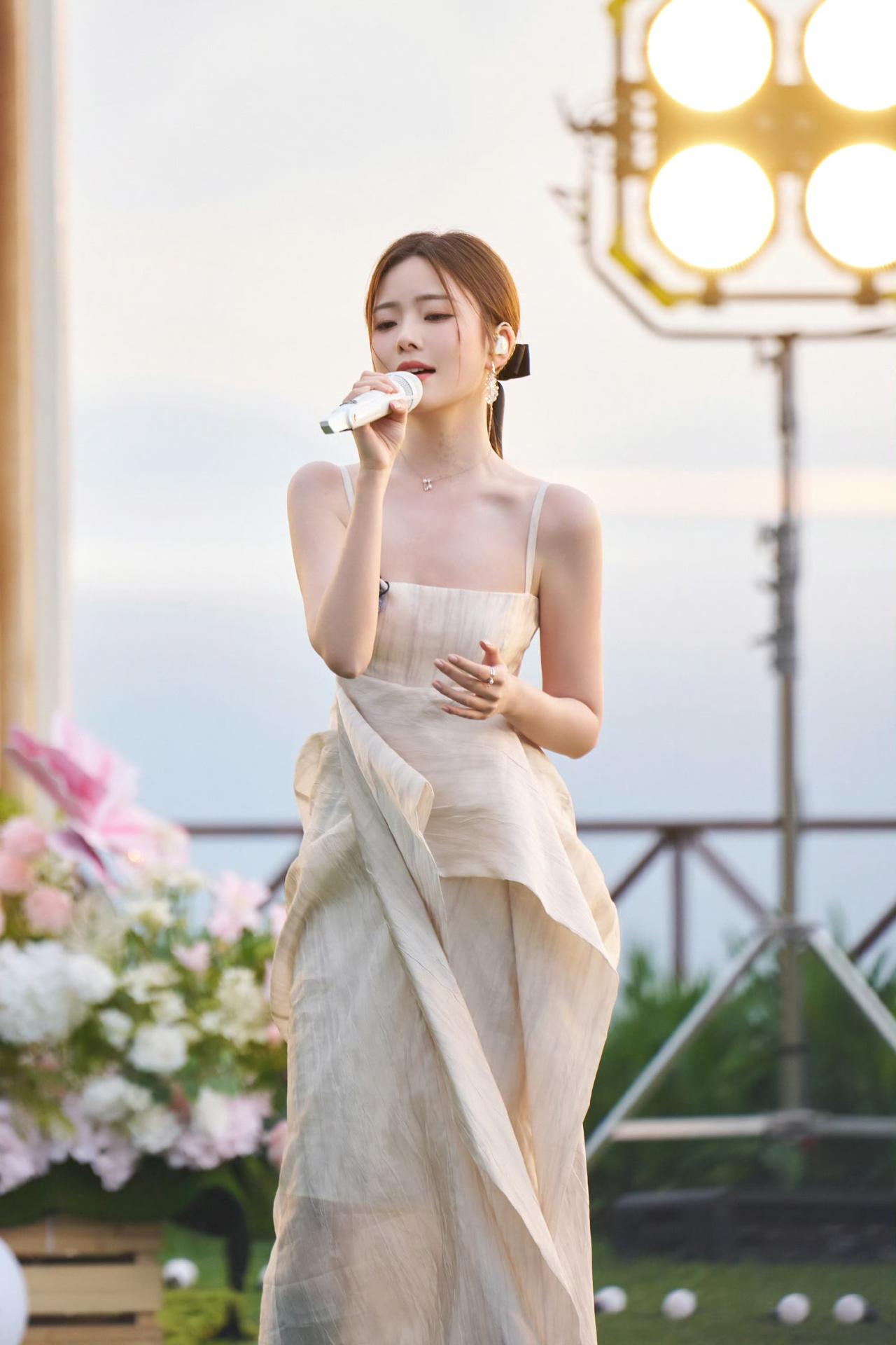 陈卓璇清纯甜美的样子漂亮吗 陈卓璇音乐会 刘卓璇