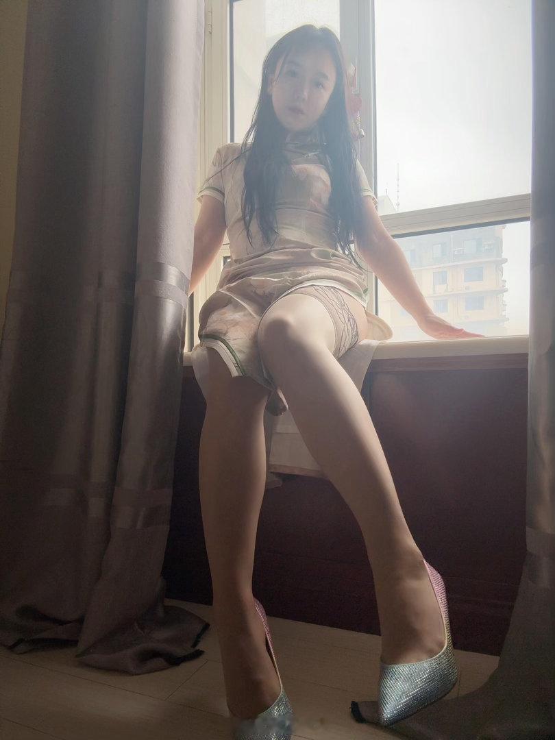 就是喜欢极光啊 挺正常吧 我审美跑偏吗？ 