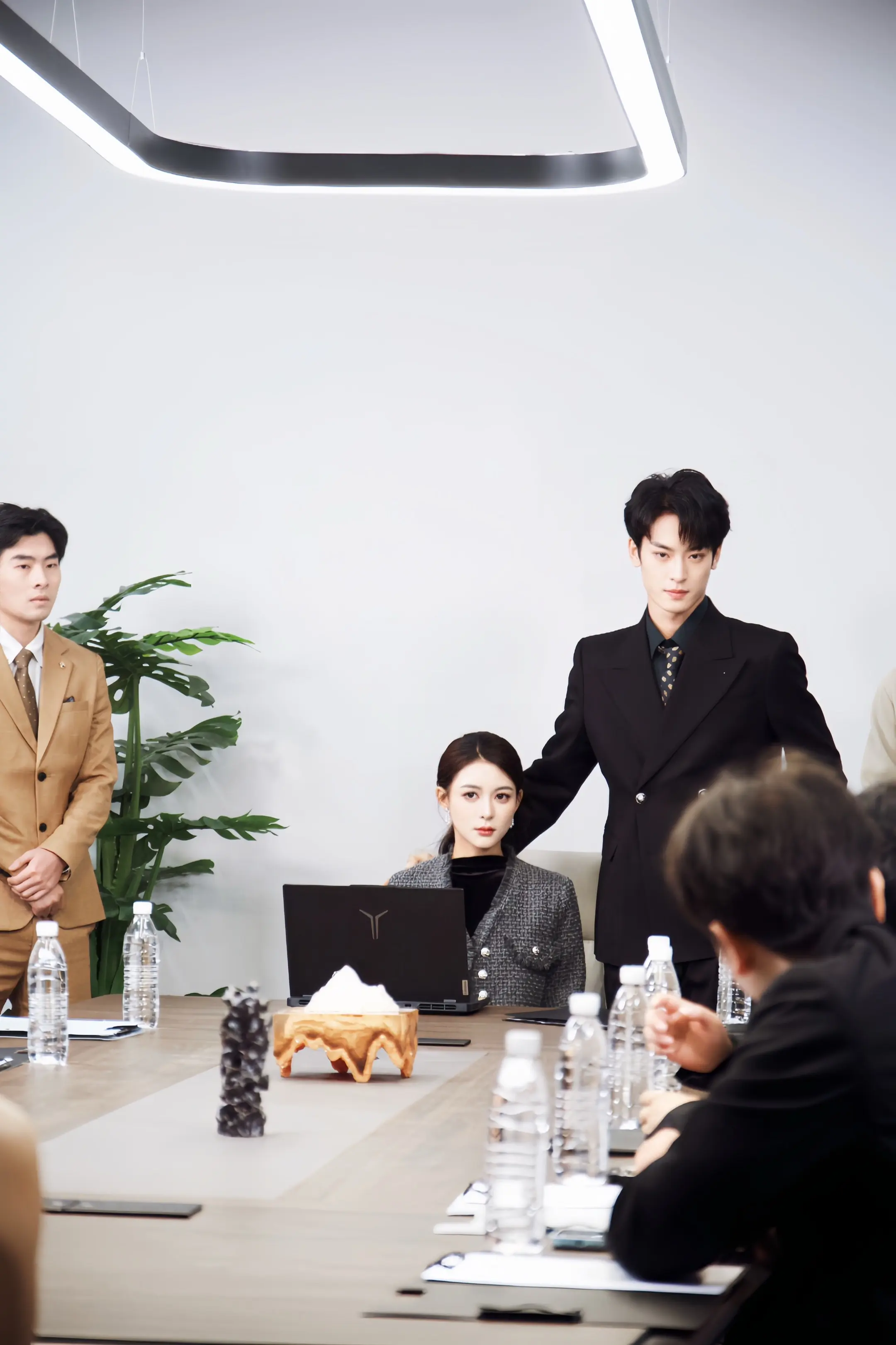 沈清芜与贺妄的故事已完结