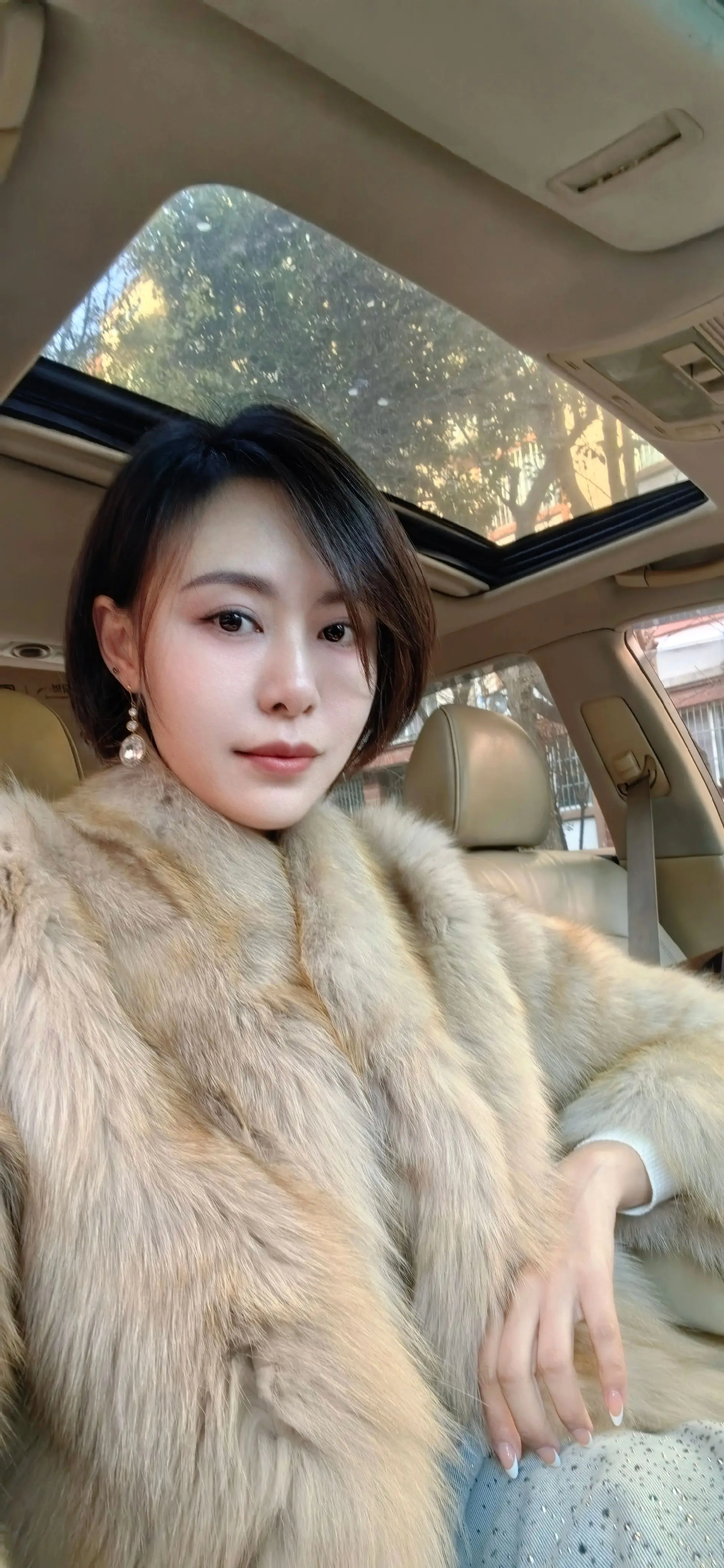 今天好丑 好像不止今天 一直都丑