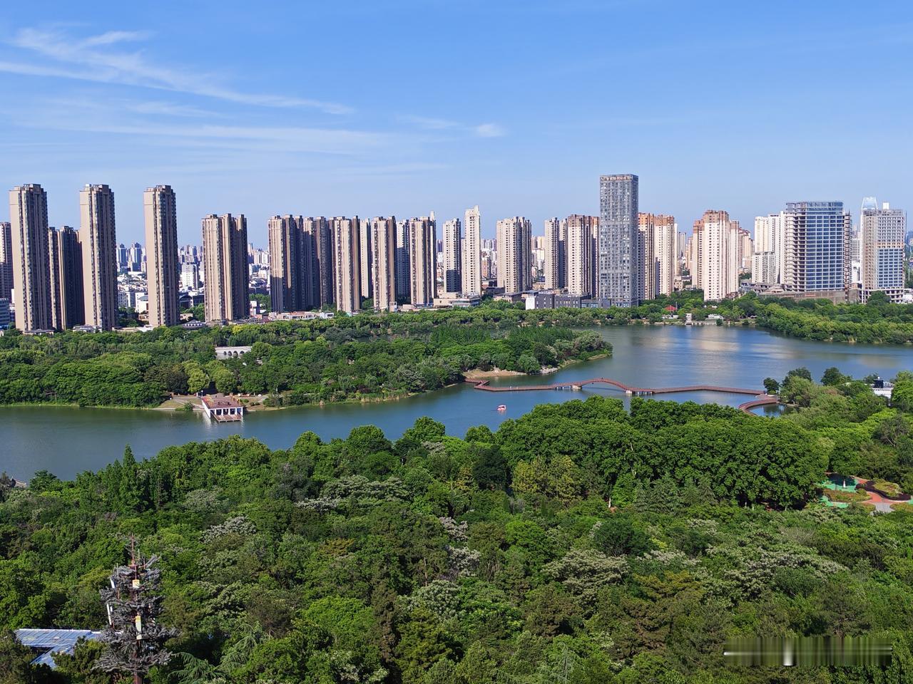蚌埠城建安徽数第几人们都说，蚌埠城建在安徽说第二，其他没人能说第一。你认为呢？蚌