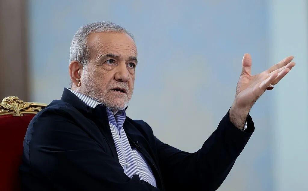 伊朗总统当着全世界的面，说出了一句让人后背发凉的话：“美国的下一个目标就是中国，