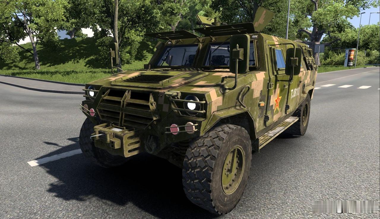 CSK-131是二代猛士车族的核心防护型平台，2010年后批量列装，是轻型合成旅