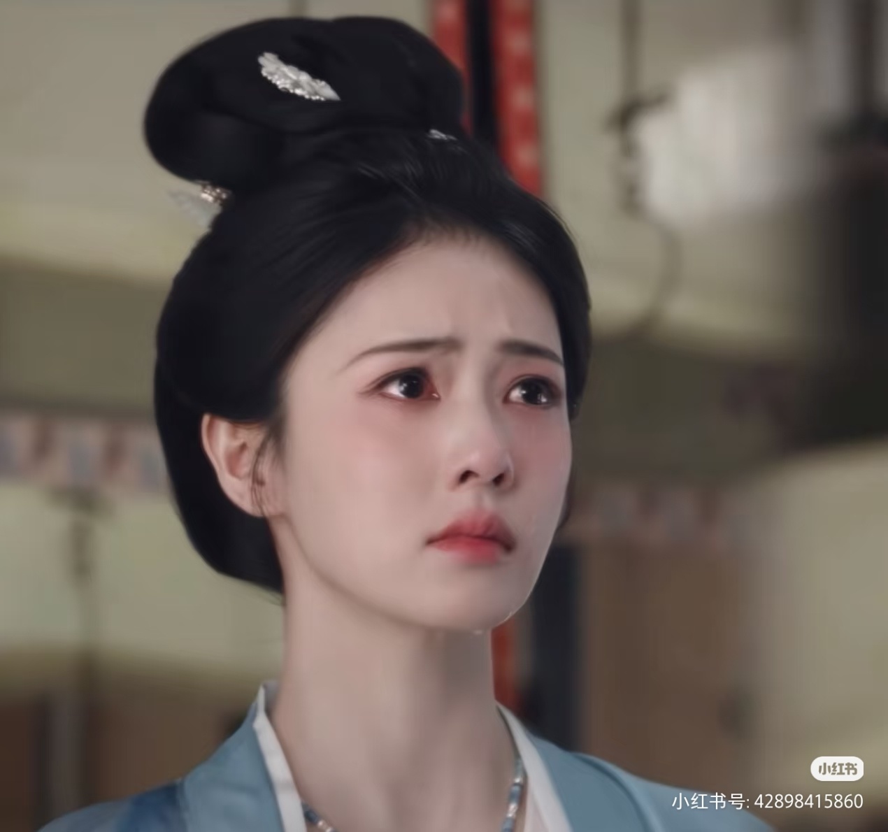 看第一张图开哭😭，看第二张图开笑，真是哭笑不得 