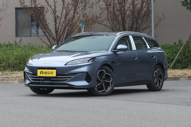 🚗 先给大家说下新车的基本情况
2026款海豹06DM-i旅行版和海豹06GT