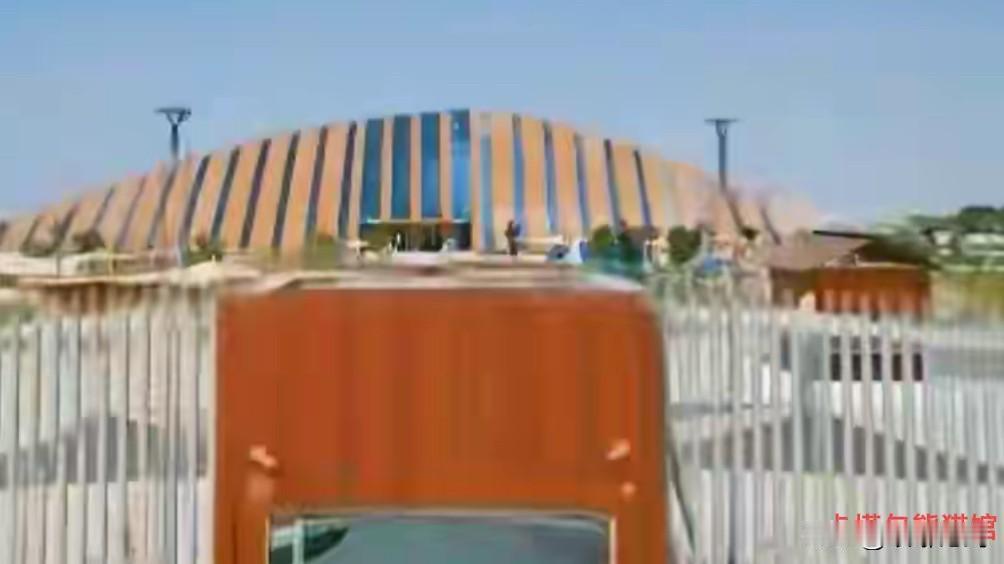 “凭什么卡塔尔一次就成功，我们申请14次都被拒？”印度网友的吐槽刷屏社交平台，满