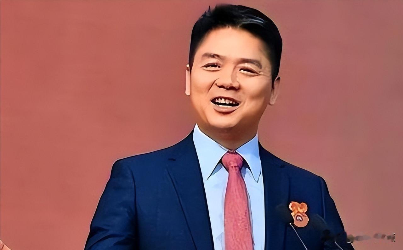 高考刚结束两天，京东没发一条广告，也没买热搜，可195个考点旁的红色遮阳棚一直没