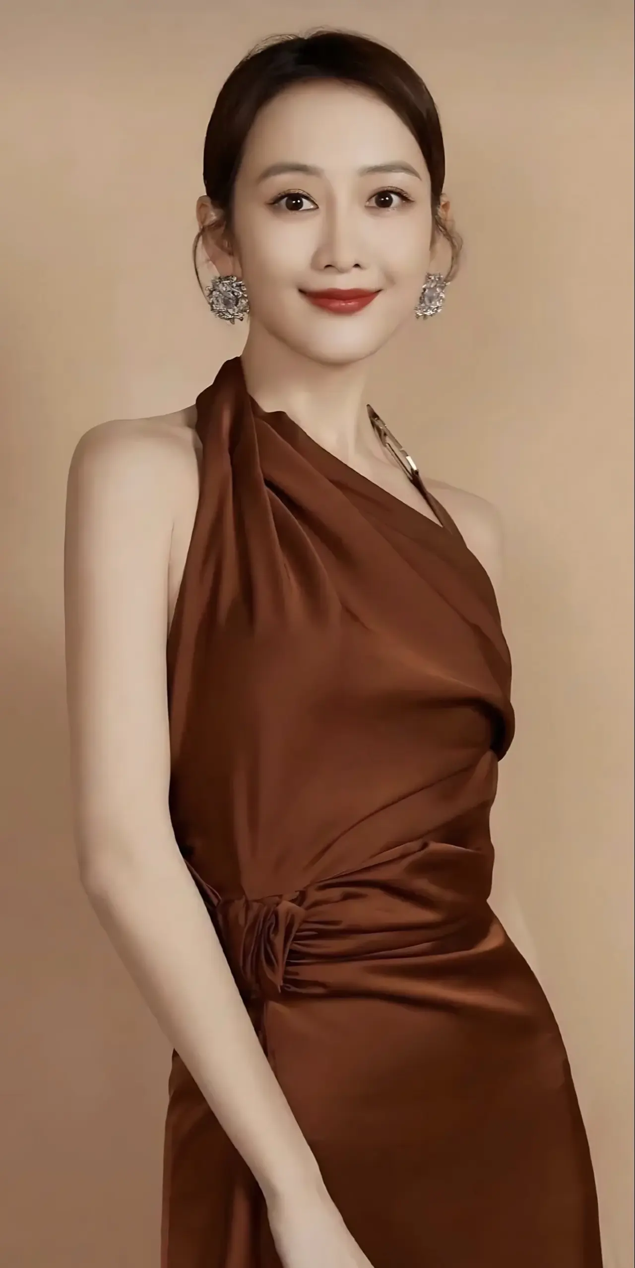王鸥 惊艳性感穿搭
