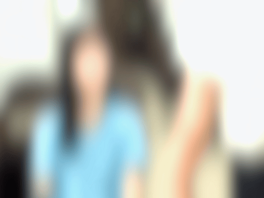 黄奕包上恩母女争吵戏拉扯感 黄奕包上恩演绎的这对母女看的人好窒息啊！明明应该是最