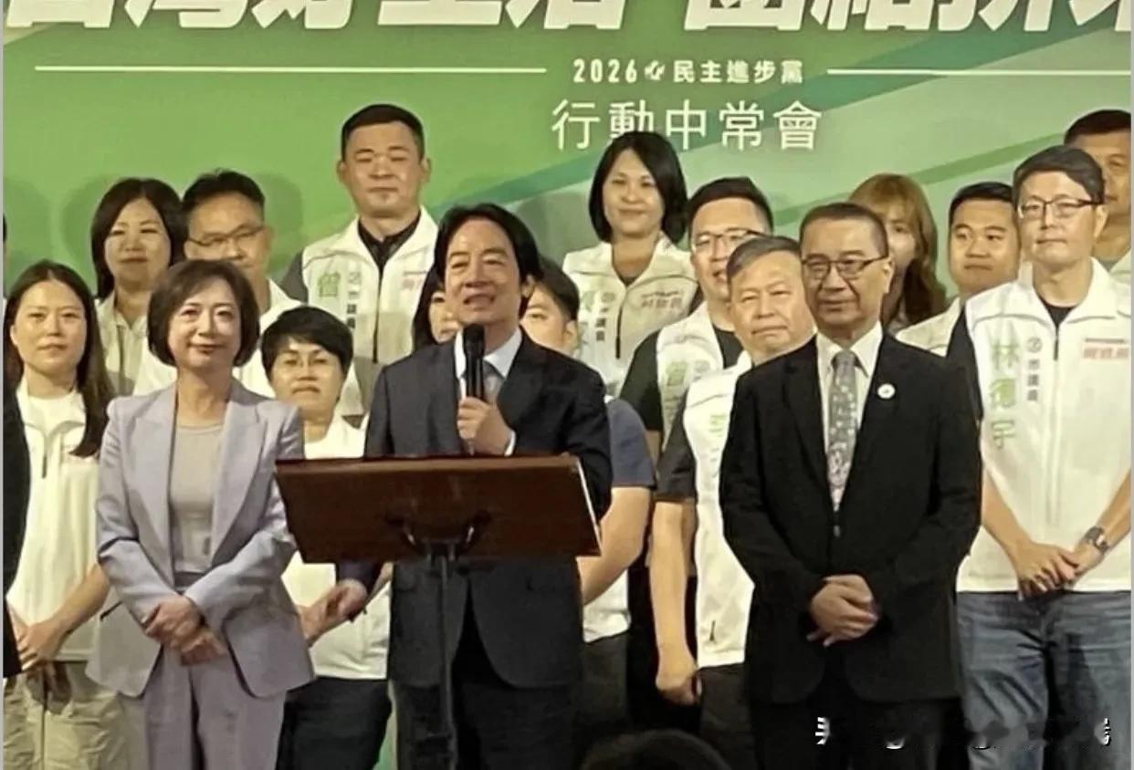 公开互动彻底中断，赖清德再赴台中出席两场活动，卢秀燕选择全程回避
 
赖清德再度
