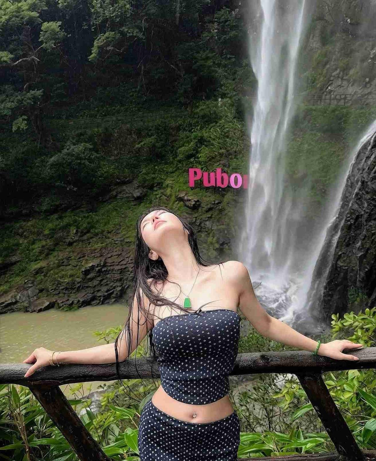 我的今日状态：🏝️旅行度假
我这里的天气：🌤️多云