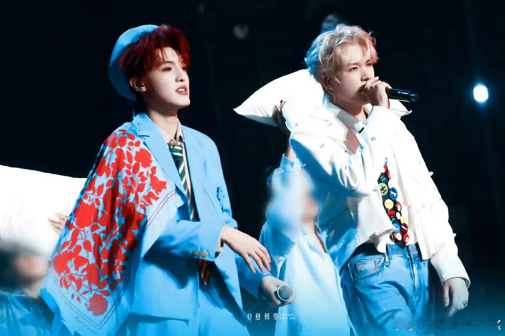 张泽禹张极50w祝福的含金量我说张极张泽禹的舞台我可以看一百万遍咱们就是说极禹五