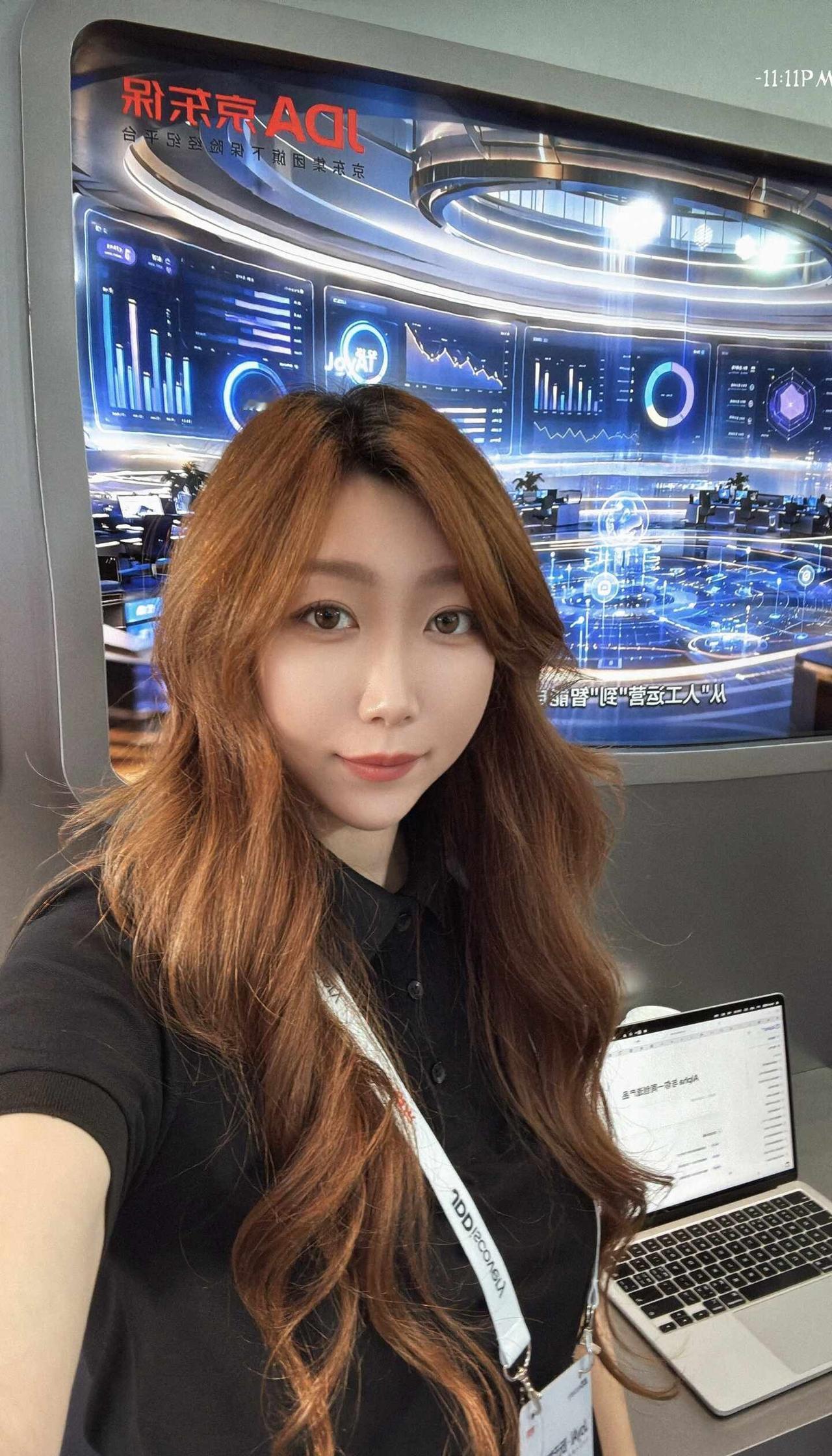 Hi，Joy AI
JDD 人工智能大会 JDD大会
	
AI不会淘汰努力的人，