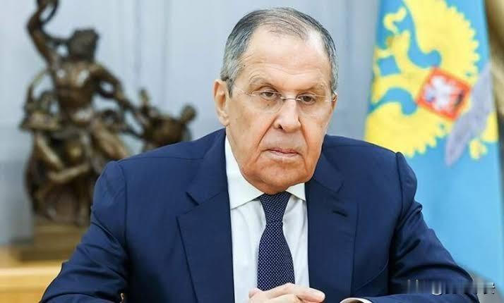 拉夫罗夫：不想让乌克兰喘息
今天晚上，俄罗斯外长拉夫罗夫在受访时谈到即将到来的圣