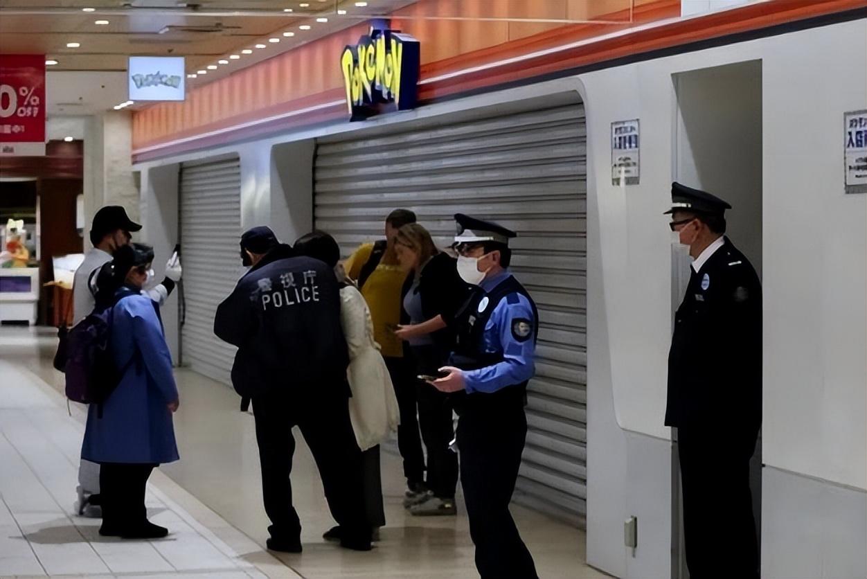 近期中国驻日本大使馆发布重要安全提醒，日本当地治安环境持续恶化，针对中国公民的歧