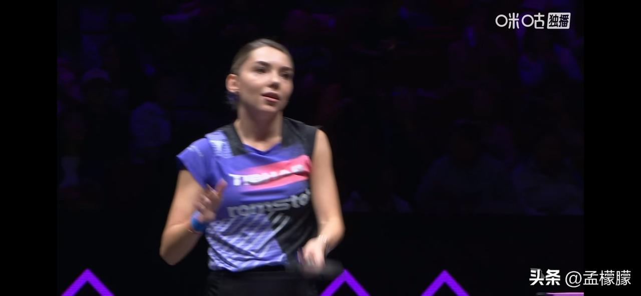 女单1/16决赛：
伯纳黛特·斯佐科斯(ROU)3-0张安(USA)【12-10