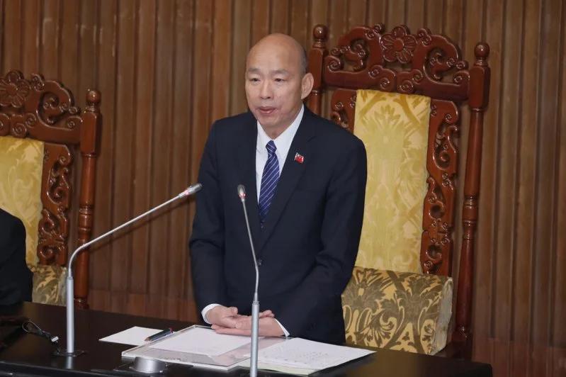 你们知道的那个经常做民调的人，要当大官了

游盈隆，台湾民意基金会董事长
经常做