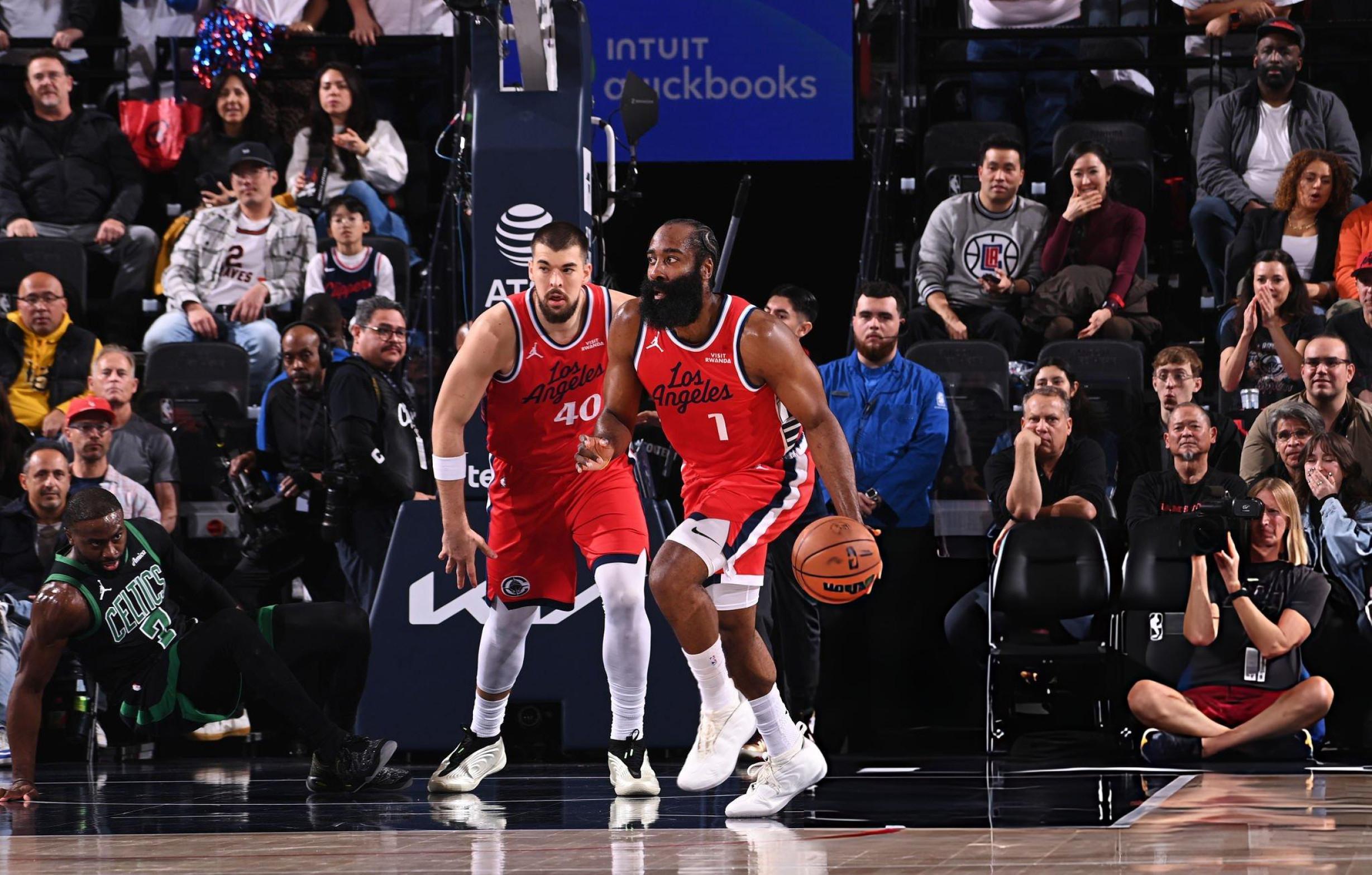 北伐之路的转折点祖巴茨复出新赛季篮不住我的观赛搭子