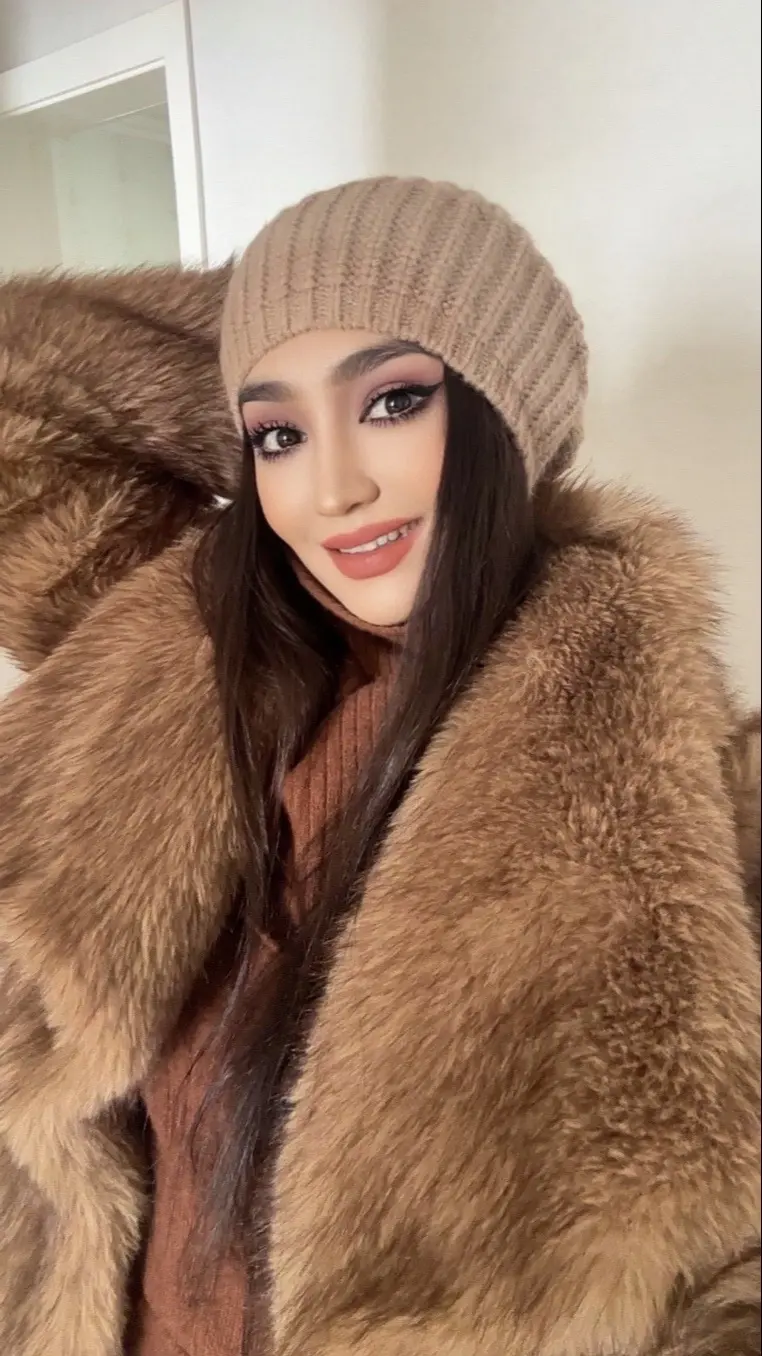 在背后诋毁你的只有两种人，一种是不如你的女人，一种是没本事的男人。