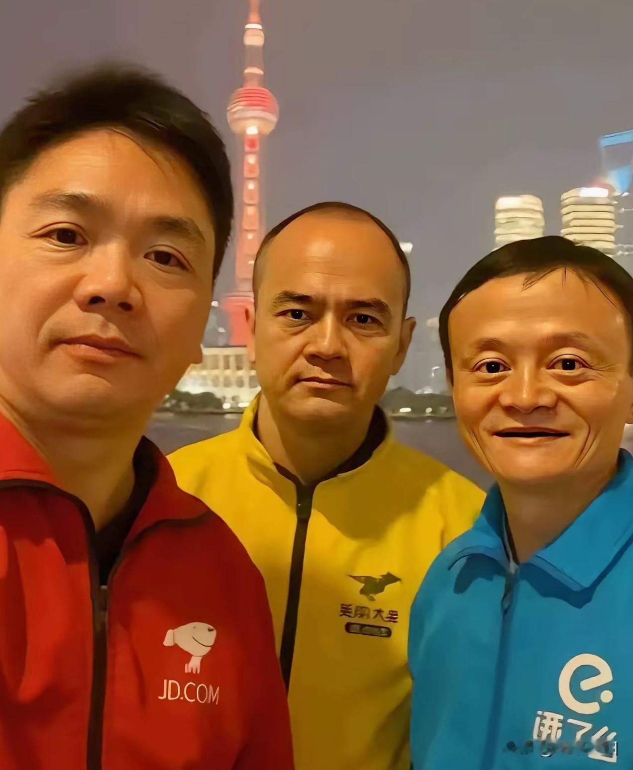 看兴哥这C位就知道美团还是妥妥的外卖霸主，东哥和马哥只能靠边美团 京东 饿了么