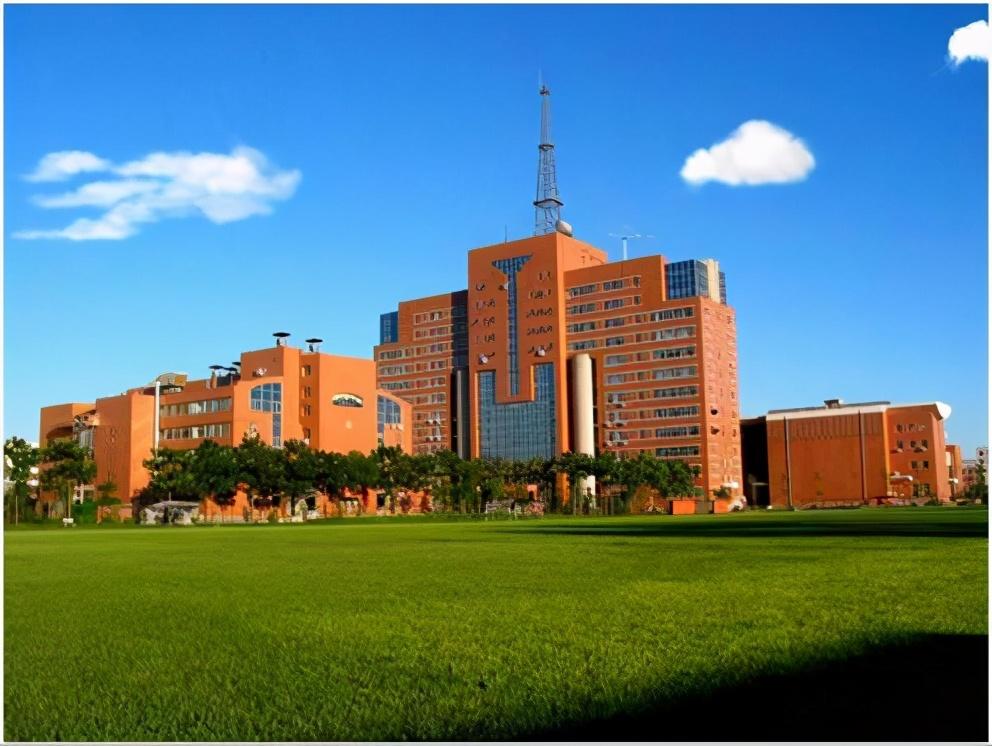 5所不招收复读生的高校：1. 北京电子科技学院：北京电子科技学院是一所隶属于中共