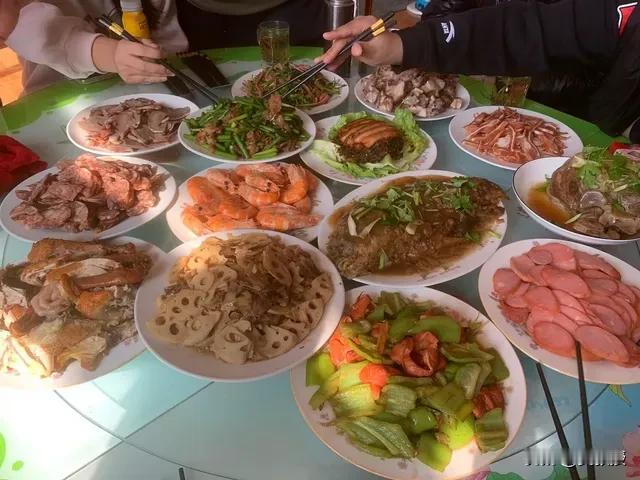 看图说话
这是哪个地方的菜系
