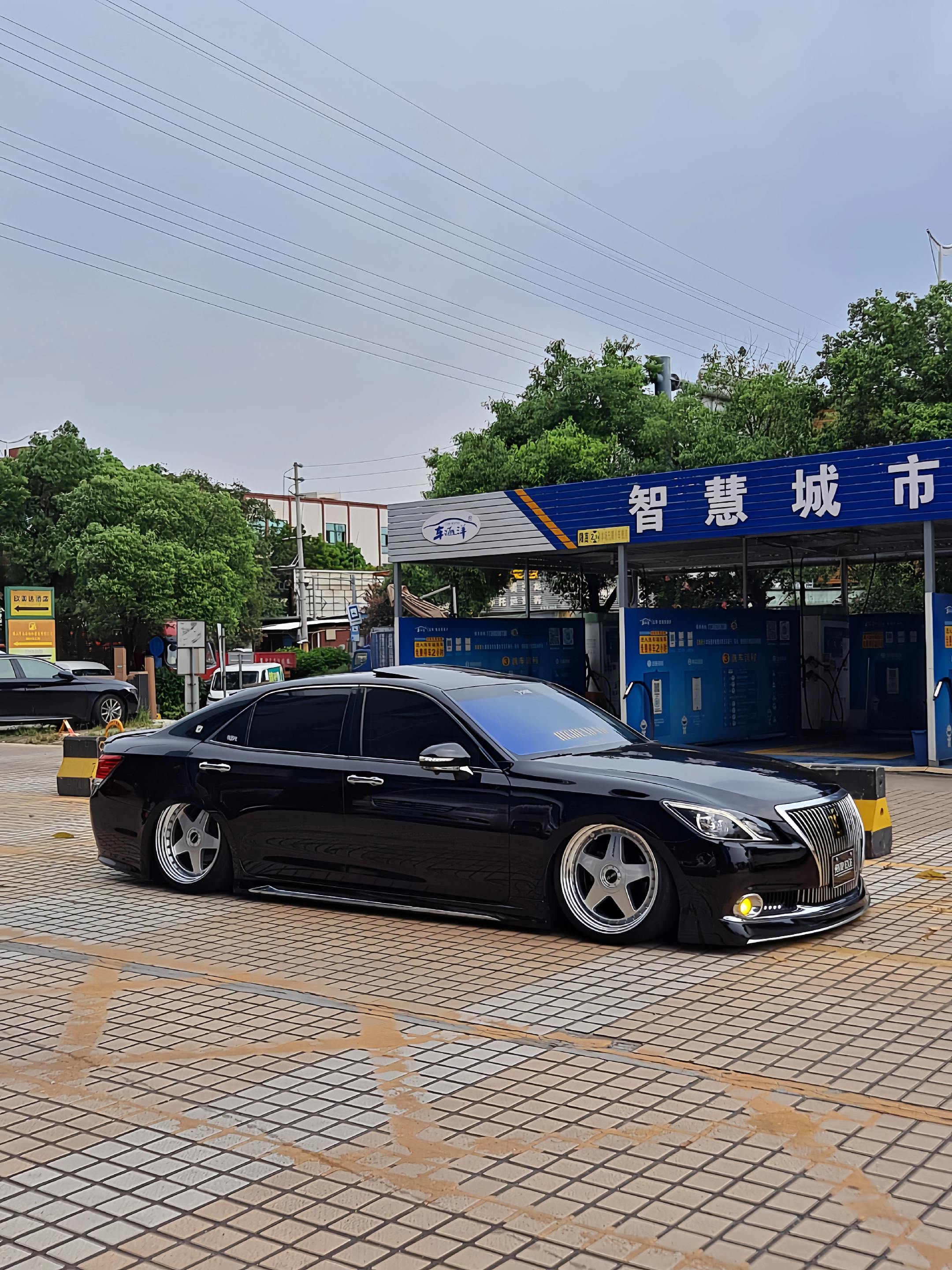 洗车就下雨，定律来的。