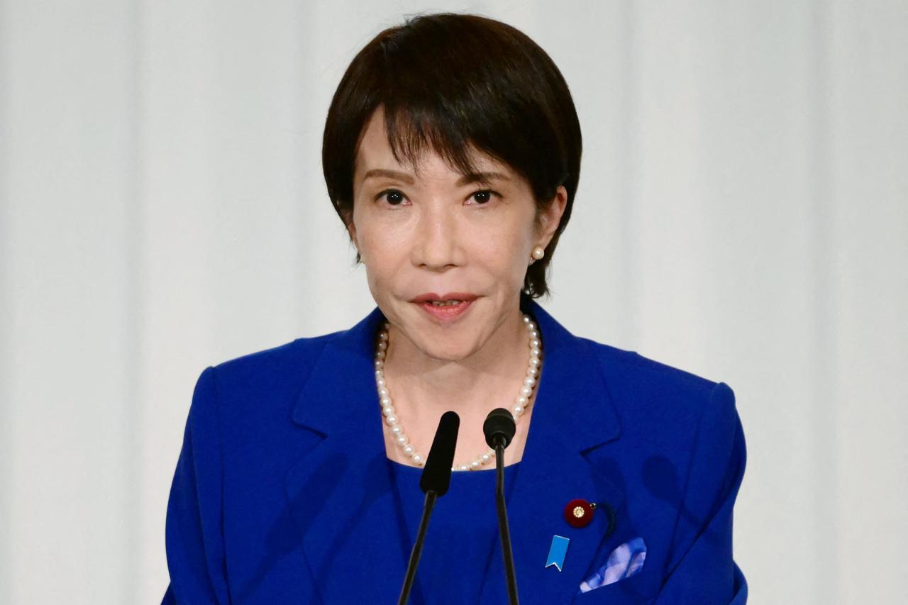 15日，日本首相高市早苗以自民党总裁的身份，她通过自民党高级官员向位于东京九段北