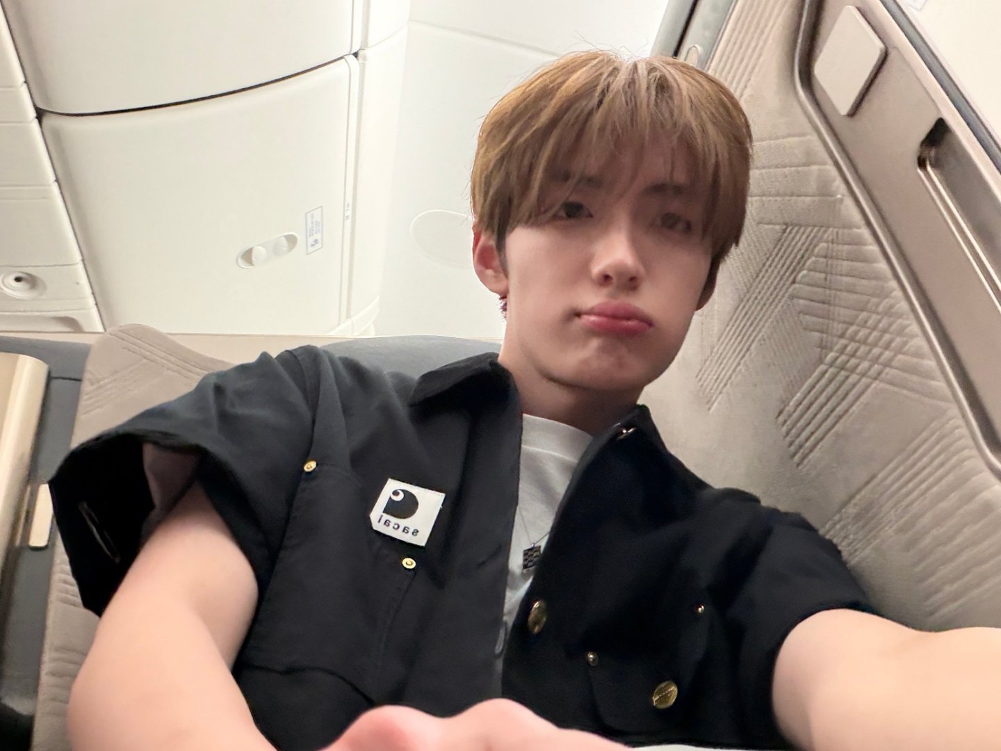 260630 🐷💭🐷：我现在可以跟你说平语吗？🐷：呜呜呜..ㅠㅡㅜ 让我