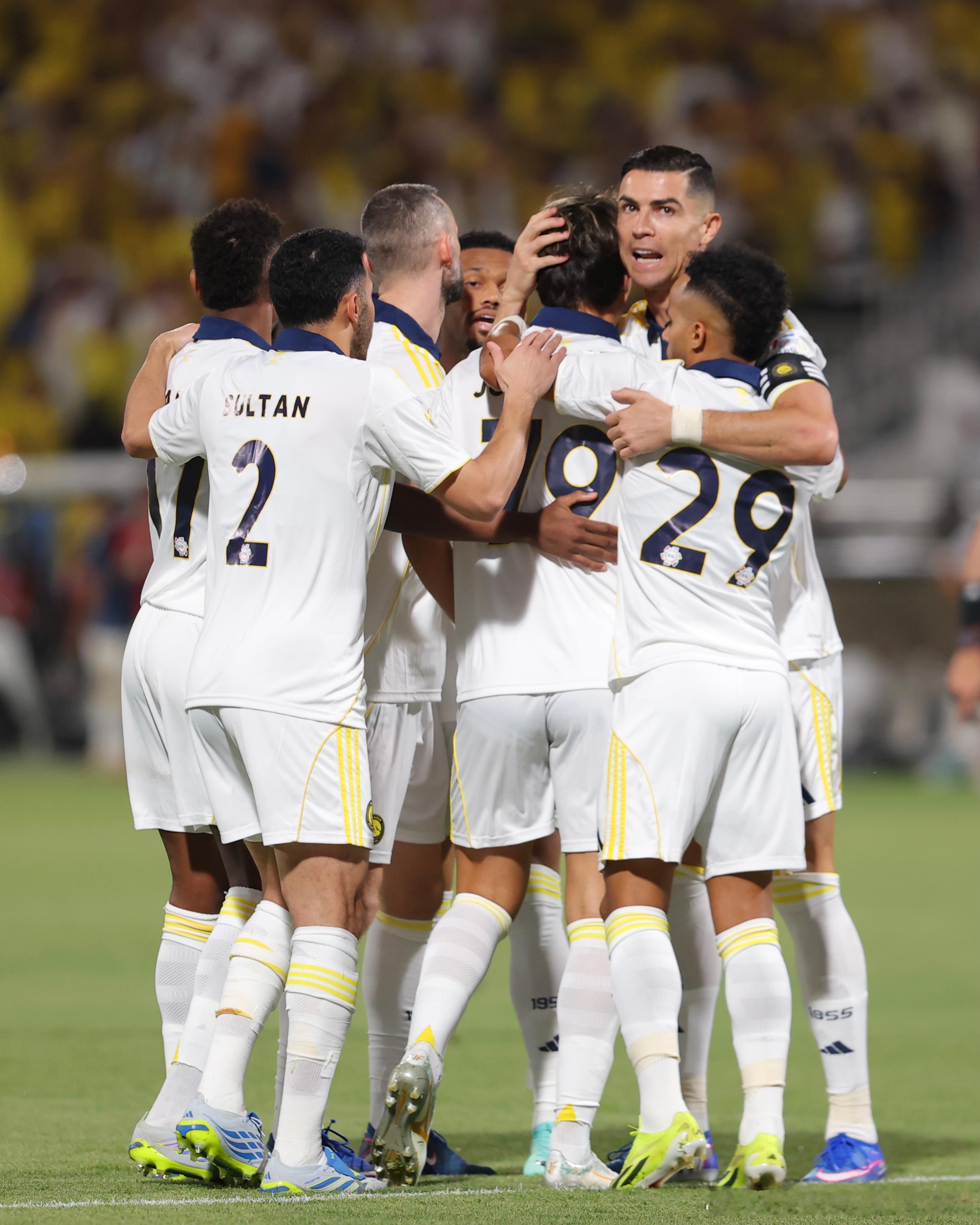 今晚赢的好！继续前进！What a win tonight!!! Let’s k