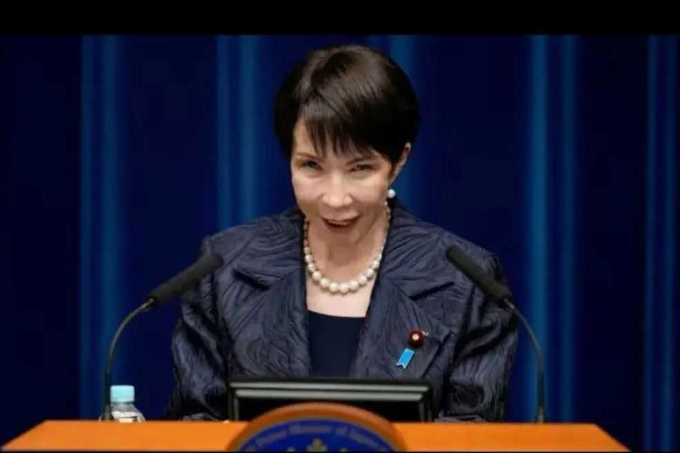 美专家撕开遮羞布！高市早苗狂怼中国的真相：转移视线掩盖日本国内烂摊子
 
日本首