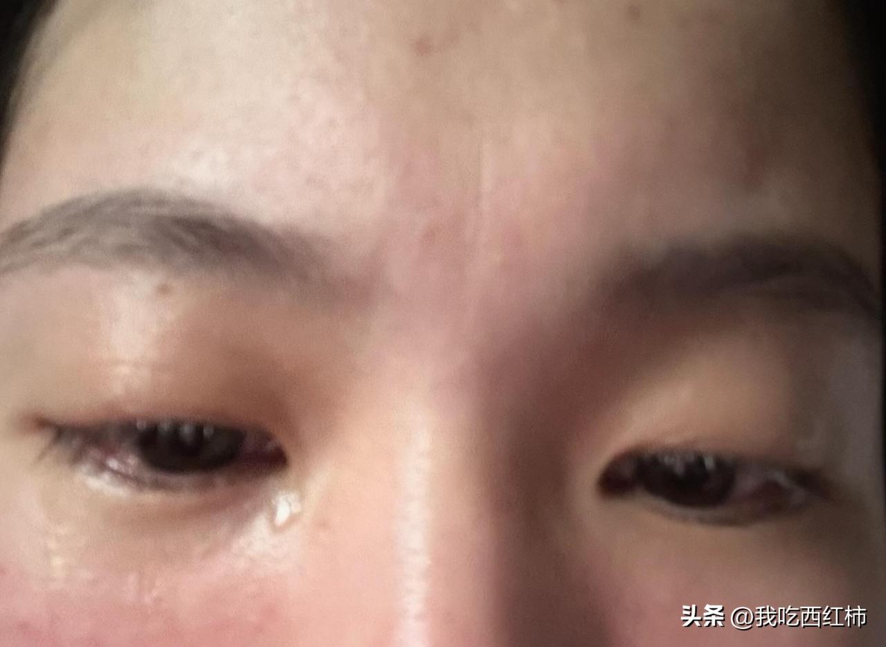 我才21岁我不想当妈妈也不想当儿媳妇
不想重复日复一日的带娃  为什么我当时那么