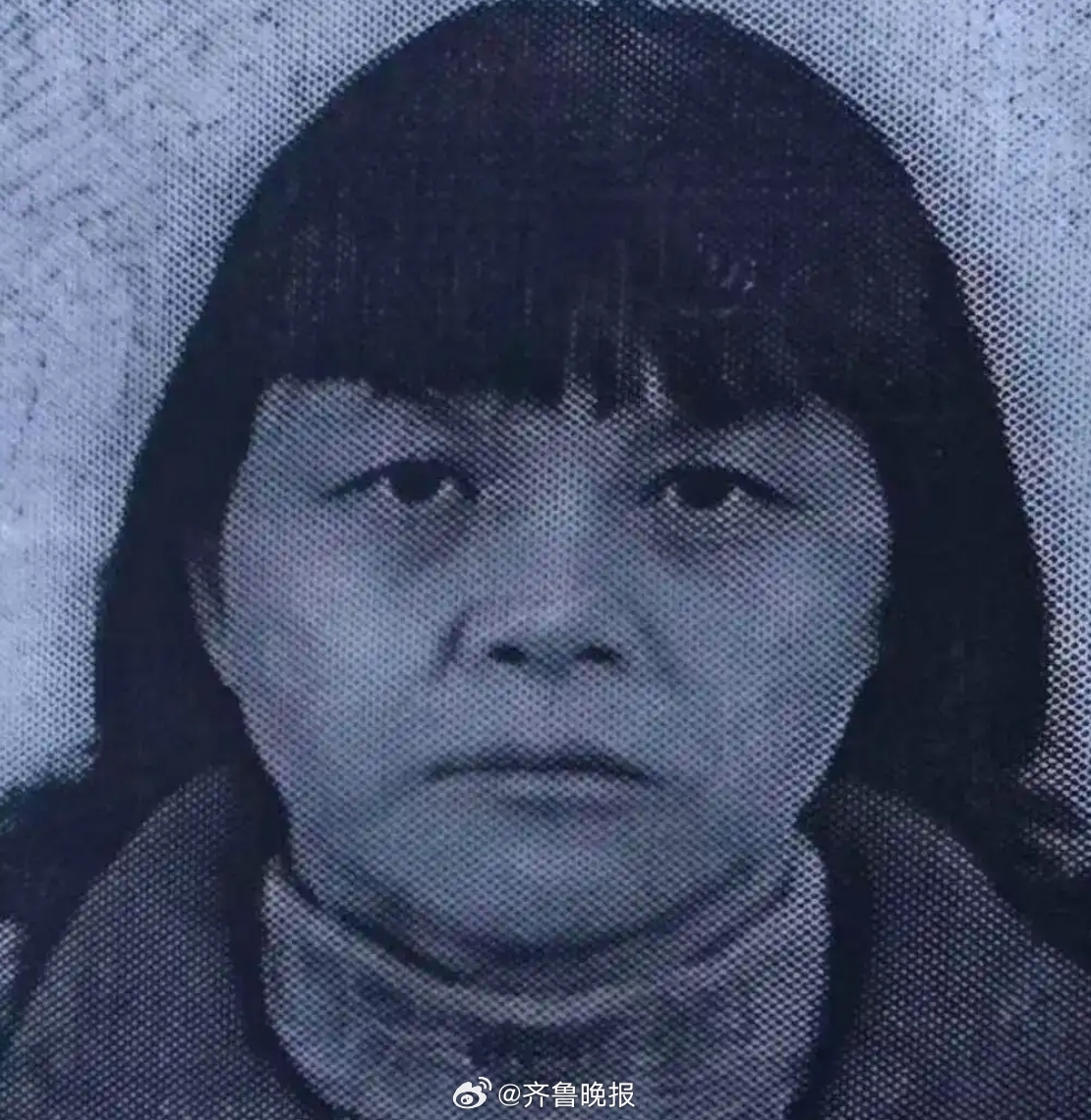 【#邻居称梅姨儿子说她不是我亲妈#】#邻居称梅姨身高一米五矮小瘦弱# 南都记者来
