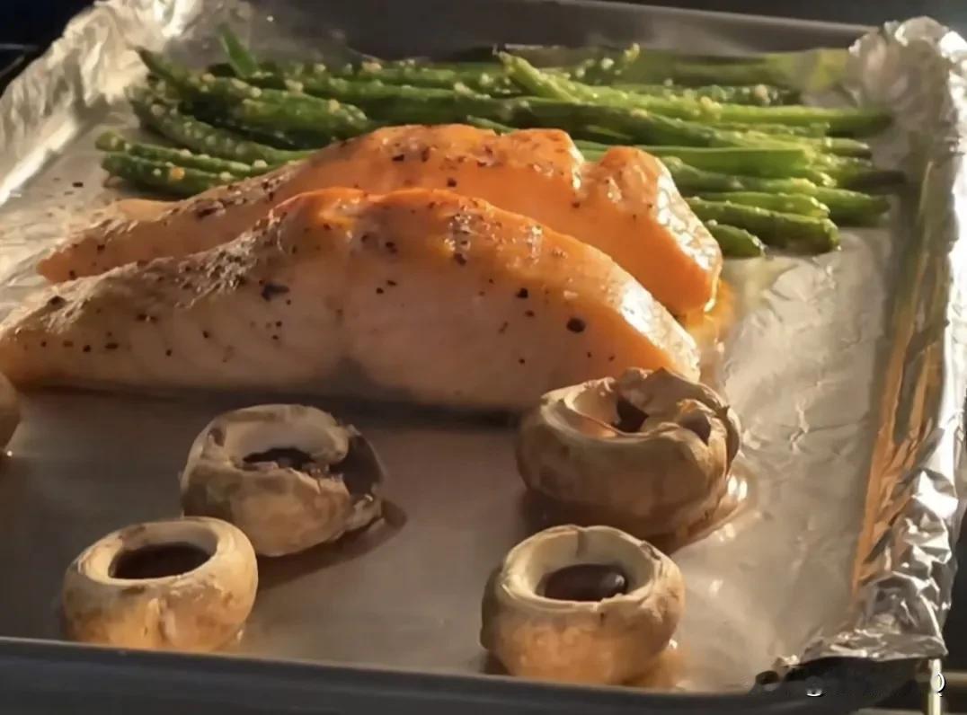 有人说过，享受美食就要付出代价，看了这份美国的日常饮食，基本理解美国人，为了口味