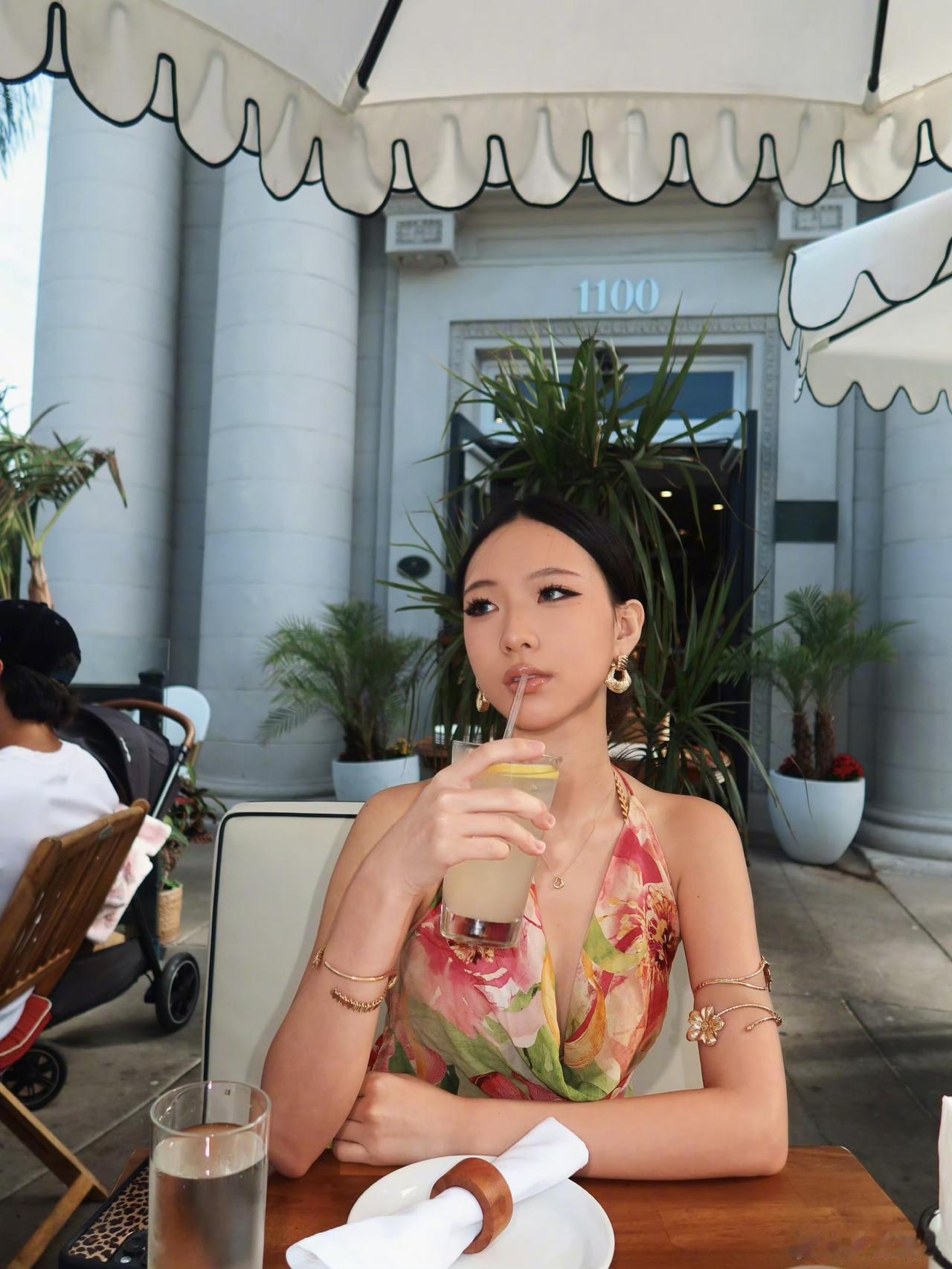小S的女儿真的是太优秀了，看看人家那么努力，孩子真的是长大了，做自己喜欢的事情，